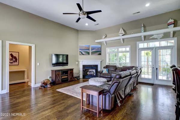 Wilmington, NC 28411,310 Lockerby LN