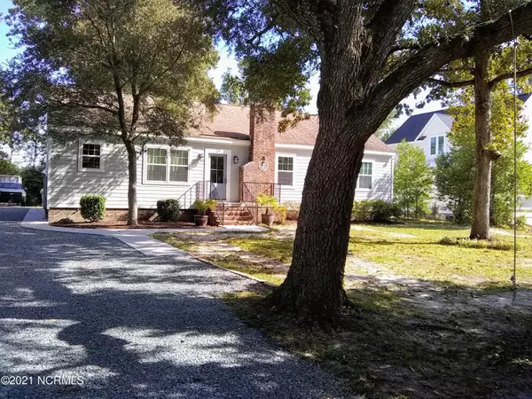 239 Trails End RD, Wilmington, NC 28409