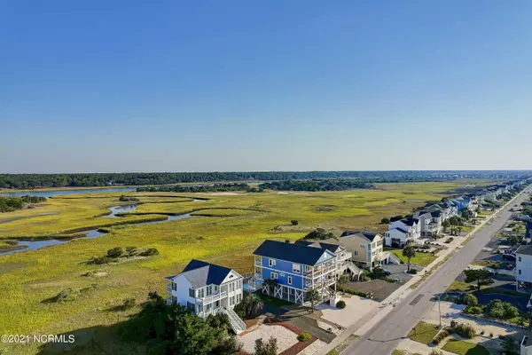 Holden Beach, NC 28462,762 Ocean Boulevard W