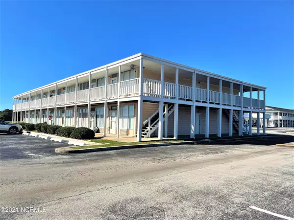 Atlantic Beach, NC 28512,2401 W Fort Macon RD #207