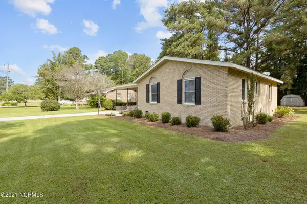 Grifton, NC 28530,717 Casey DR