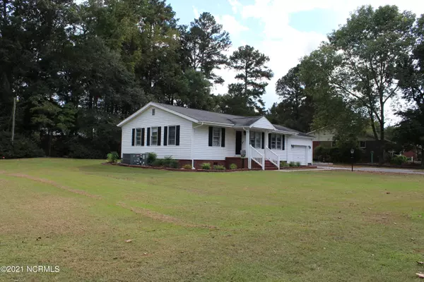 Kenansville, NC 28349,146 Lee ST