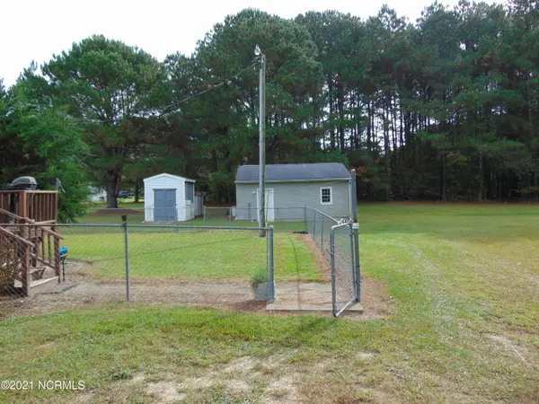 Pinetops, NC 27864,7701 Us-258