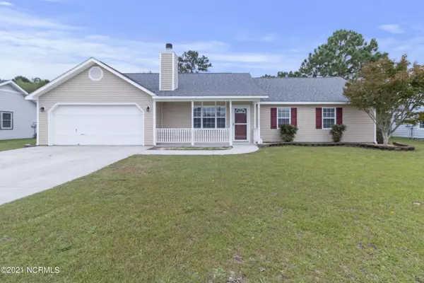 309 Josie CT, Hubert, NC 28539