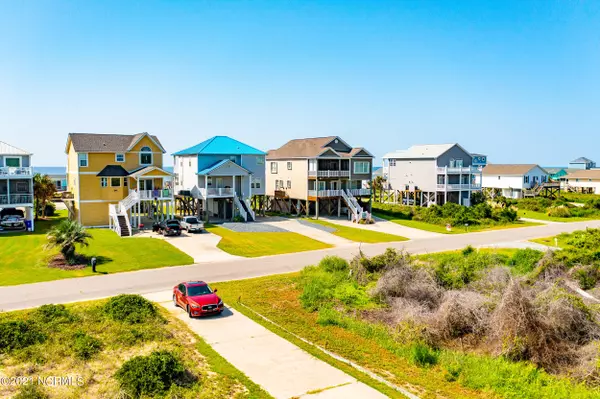 Oak Island, NC 28465,1308 W Dolphin Drive