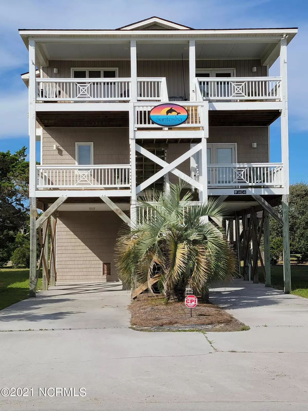 Oak Island, NC 28465,1404 E Dolphin Drive