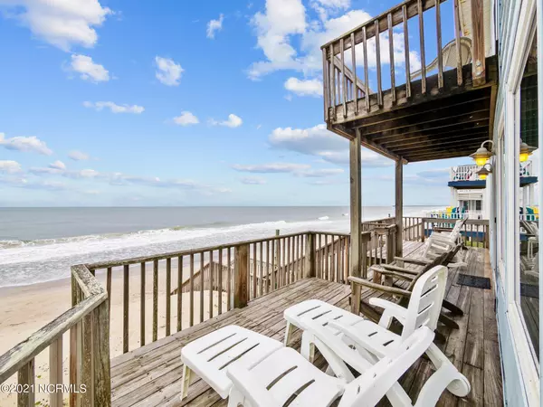 North Topsail Beach, NC 28460,1222 New River Inlet RD