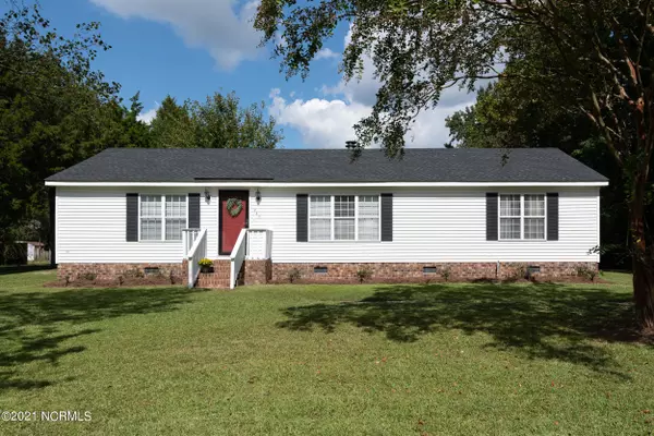 742 Cherry Run Road, Washington, NC 27889