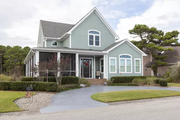 713 Settlers LN, Kure Beach, NC 28449