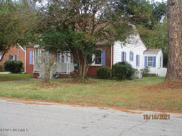 Mount Olive, NC 28365,210 W Pollock ST