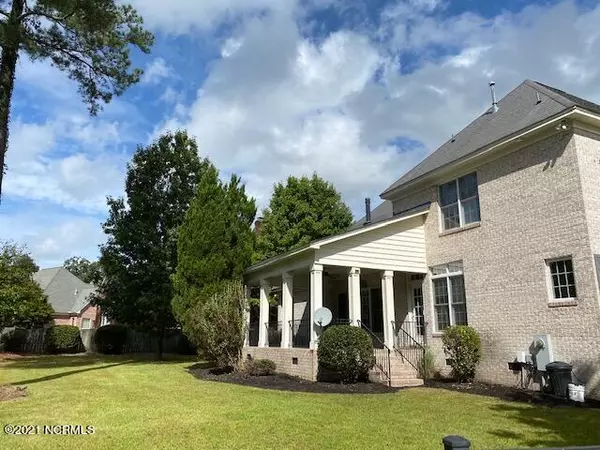 Greenville, NC 27858,604 Carnoustie DR