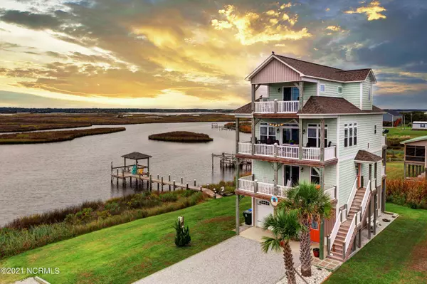 1712 Utopia Street, North Topsail Beach, NC 28460