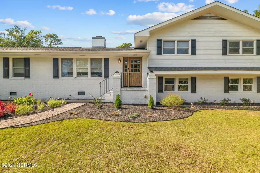 108 Pine Lake RD, Cape Carteret, NC 28584