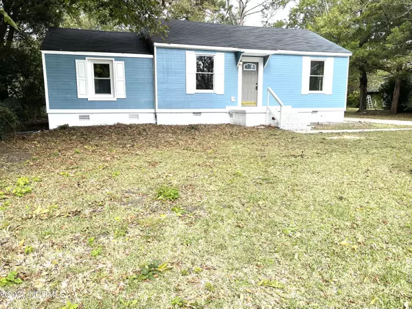 2204 Henderson Avenue, New Bern, NC 28560