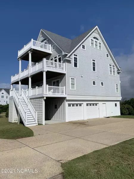 4314 Island DR, North Topsail Beach, NC 28460