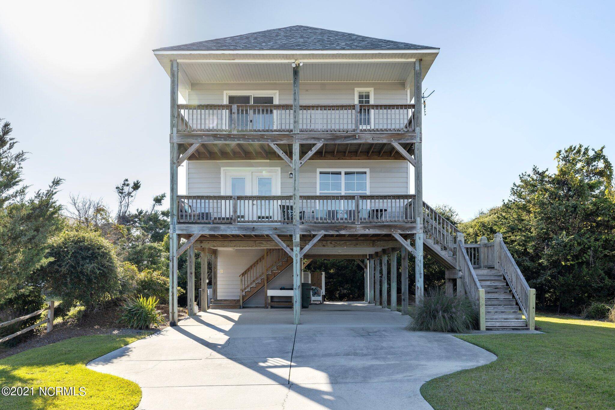 Emerald Isle, NC 28594,103 Joel LN
