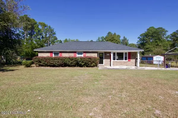 5201 Lord Byron Road, Wilmington, NC 28405