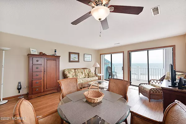 Kure Beach, NC 28449,1437 Fort Fisher Boulevard S #Unit H3