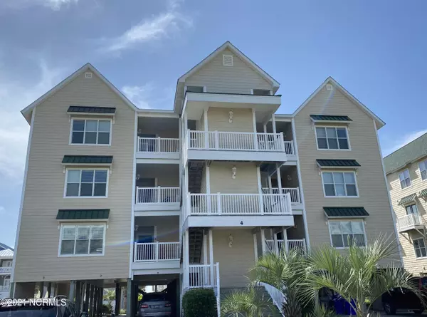 4 Jan Street #F, Ocean Isle Beach, NC 28469