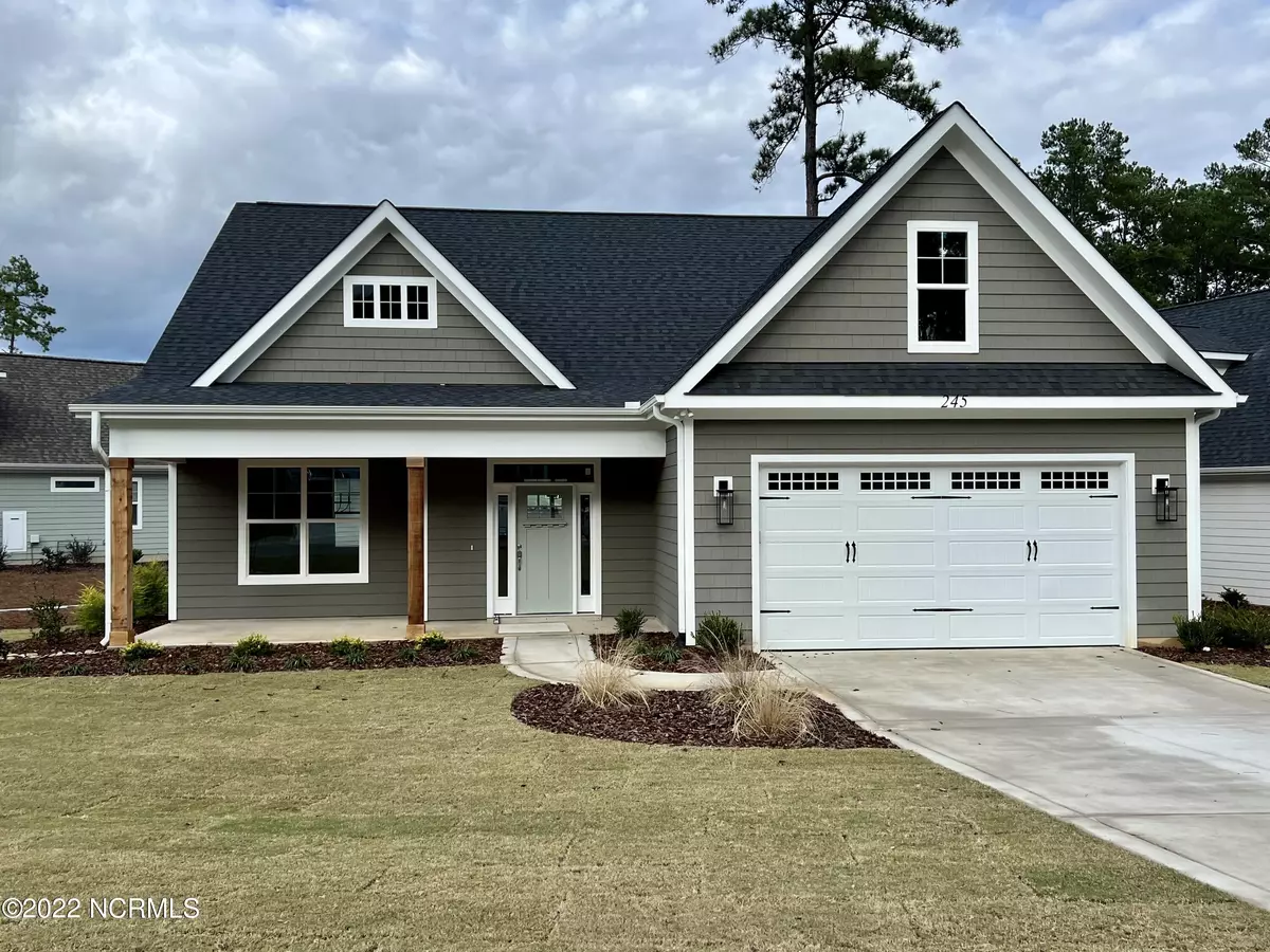 Southern Pines, NC 28387,245 Luss LN