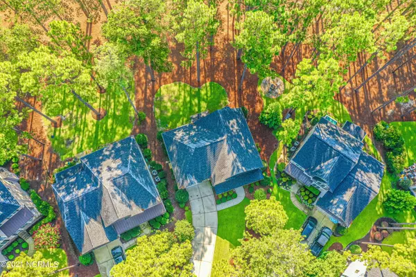 Southern Pines, NC 28387,6 Bay Hill CT