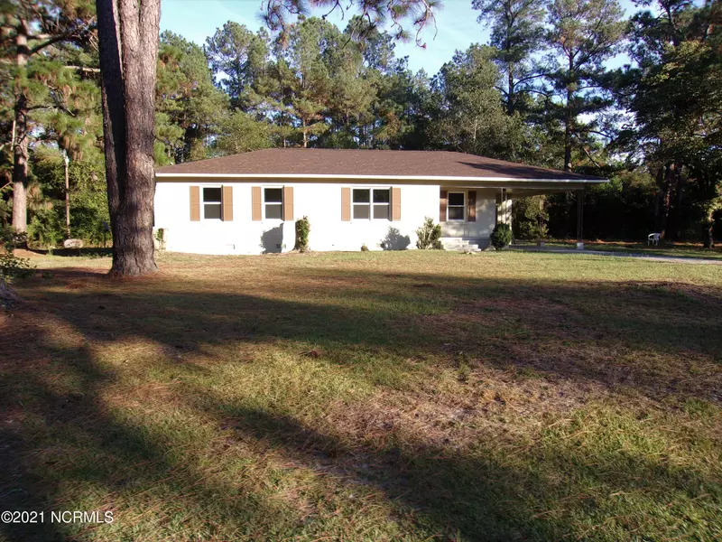 506 Doc Brown RD, Raeford, NC 28376