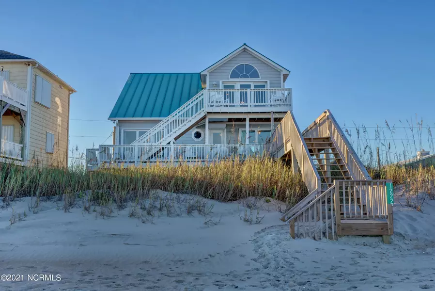 1222 N Shore Drive, Surf City, NC 28445