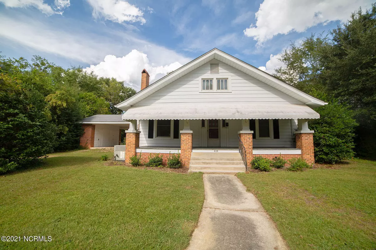 Hamlet, NC 28345,628 Oak AVE