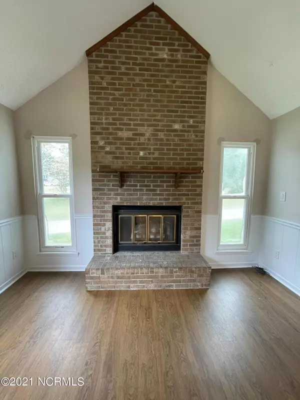 Jacksonville, NC 28540,829 Mill River RD