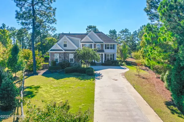 28 Victoria DR, Whispering Pines, NC 28327