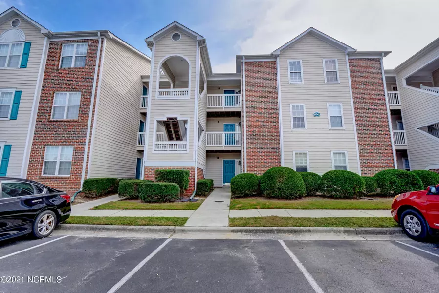 806 March CT #F, Wilmington, NC 28405