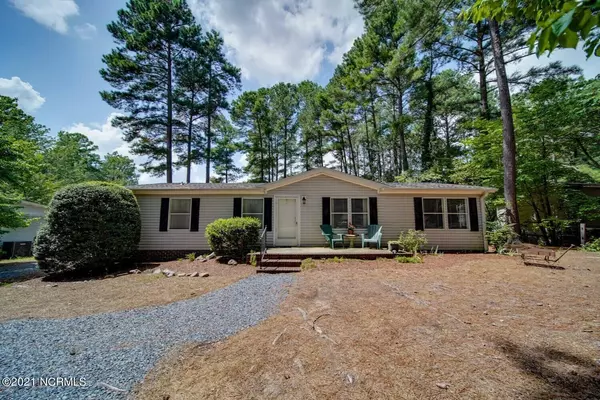 140 Pine Valley Lane, West End, NC 27376