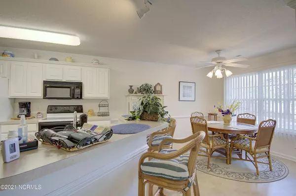 Ocean Isle Beach, NC 28469,1720 W Sandridge CT SW