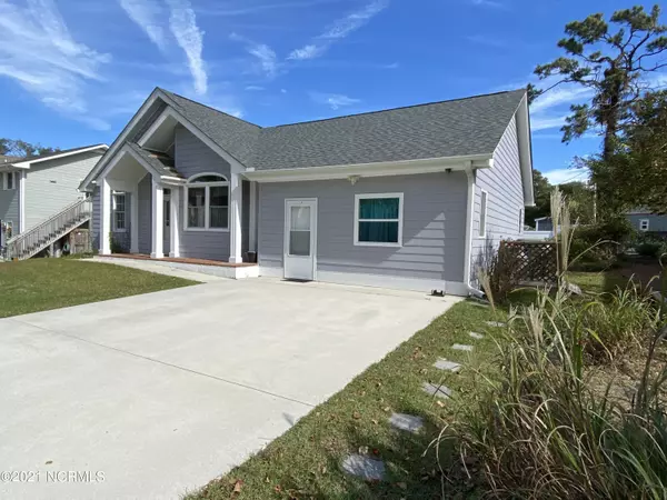 Emerald Isle, NC 28594,322 Loblolly Street