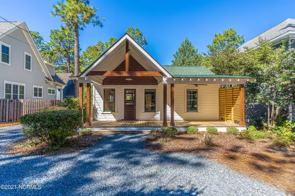 Southern Pines, NC 28387,730 N Ashe ST