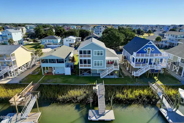 Holden Beach, NC 28462,137 Marlin DR