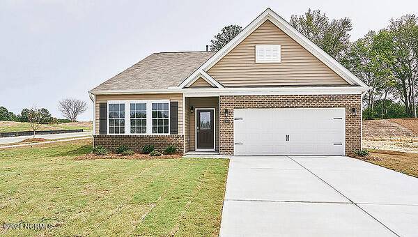542 Little Rock CT, Carthage, NC 28327