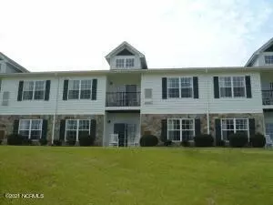 490 Little River Farm BLVD #A102, Carthage, NC 28327