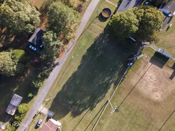 Hamilton, NC 27840,106 E Taylor ST