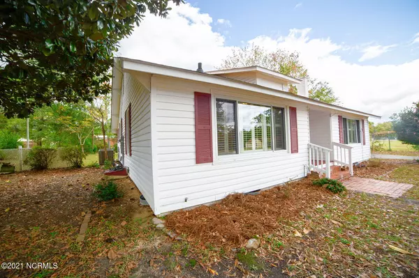 Ellerbe, NC 28338,141 Crawford RD