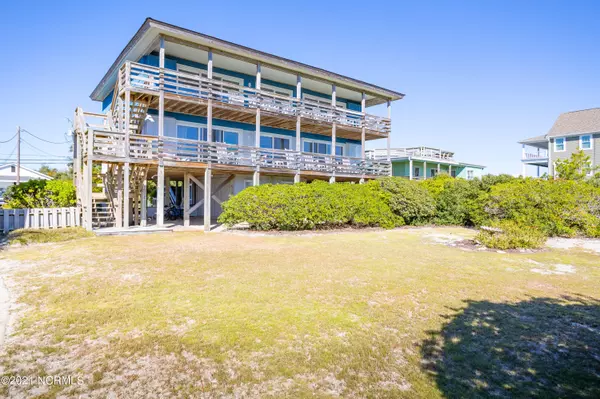 Wrightsville Beach, NC 28480,541 S Lumina Avenue