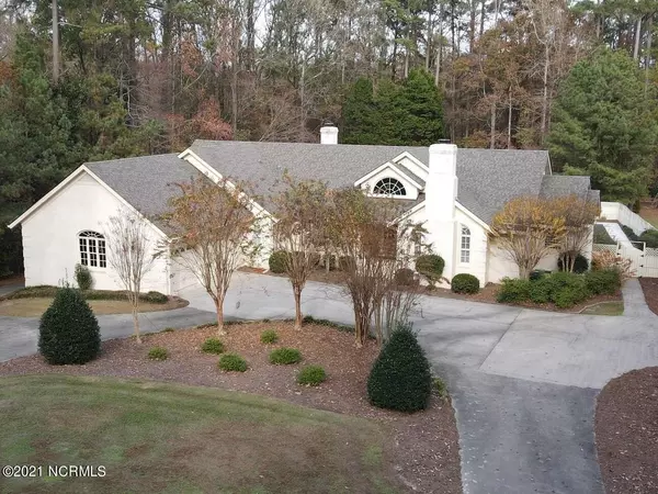 2708 Deerfield LN, Wilson, NC 27896