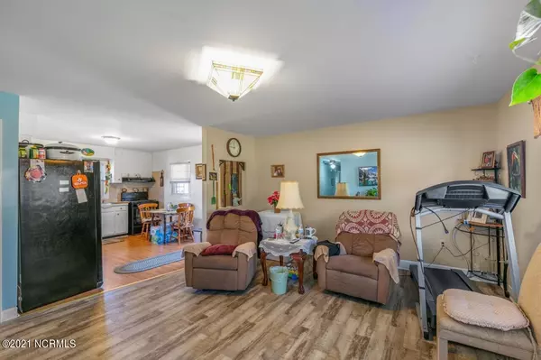 Lucama, NC 27851,5077 Artis RD