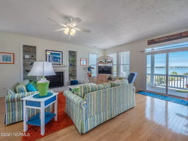 Surf City, NC 28445,113 Katelyn DR