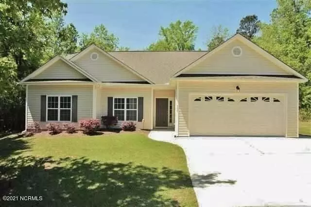 Jacksonville, NC 28540,100 Spring Leaf LN