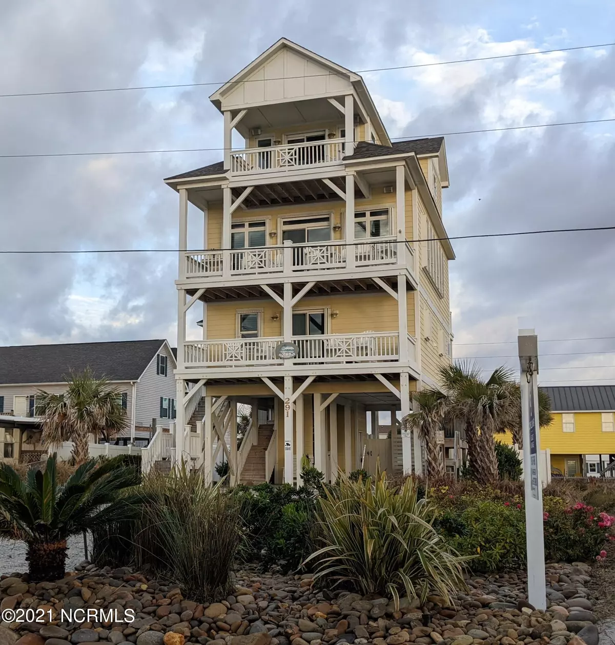 North Topsail Beach, NC 28460,291 Topsail Road