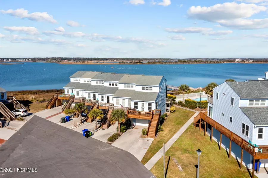 30 Bermuda Landing Place #30, North Topsail Beach, NC 28460