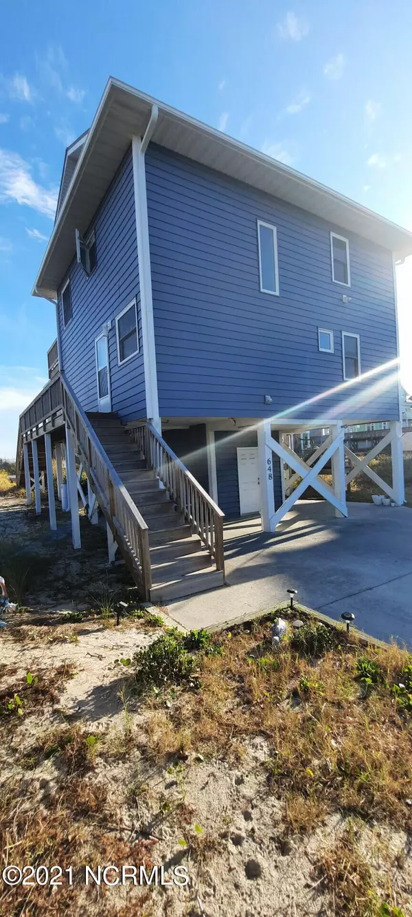 North Topsail Beach, NC 28460,648 Hampton Colony CIR