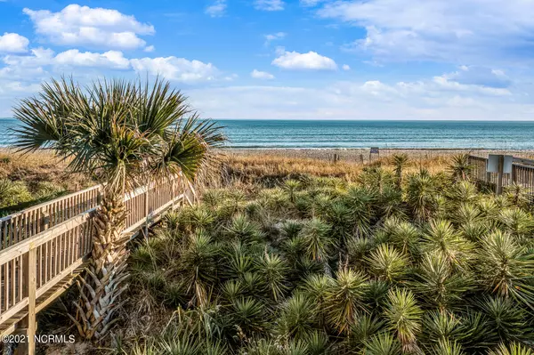 Holden Beach, NC 28462,915 Ocean BLVD W