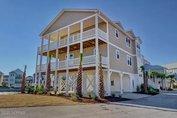 909 Bumble Bee Lane, Topsail Beach, NC 28445